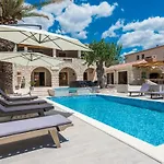 Villa Dumina *
