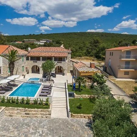 Villa Dumina *