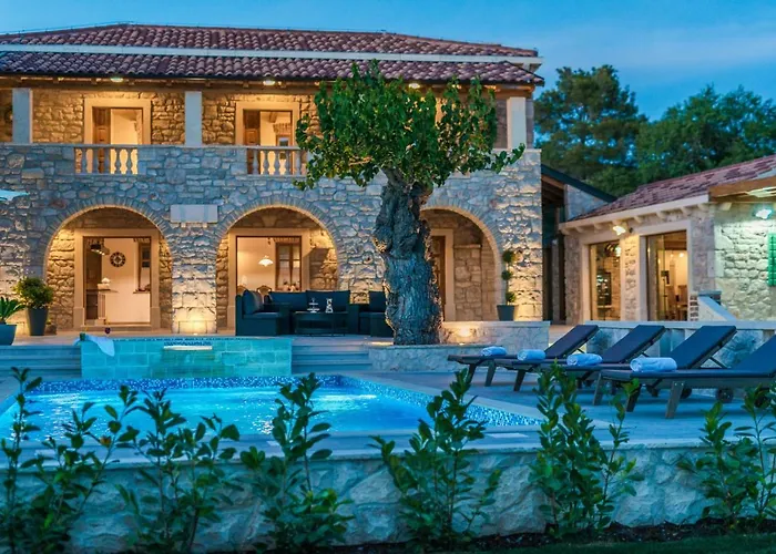 Dumina Villa Sukošan